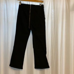 Black crop flare BDG jeans w zip up butt detail 27